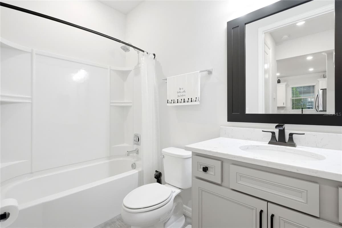 6332 CLIVEDEN COURT — photo 23 of 42