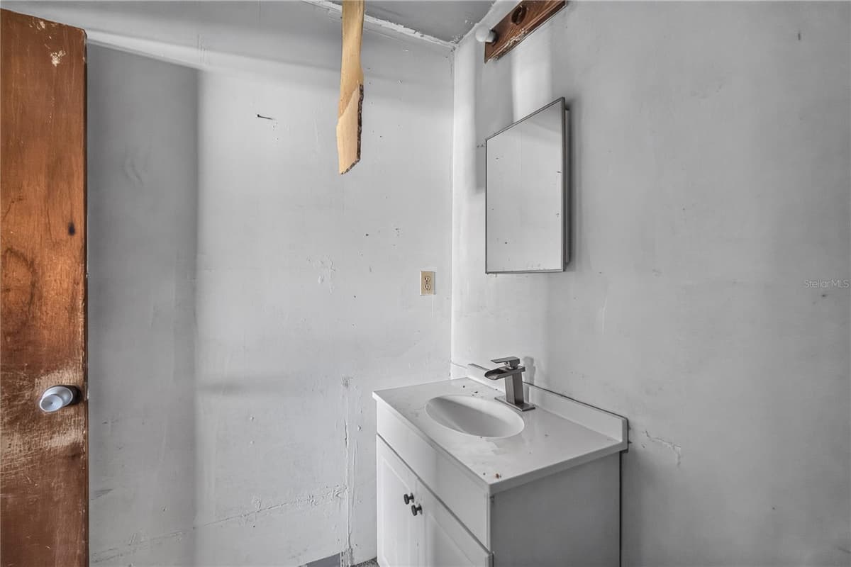 1229 EL CAMINO ROAD — photo 7 of 31