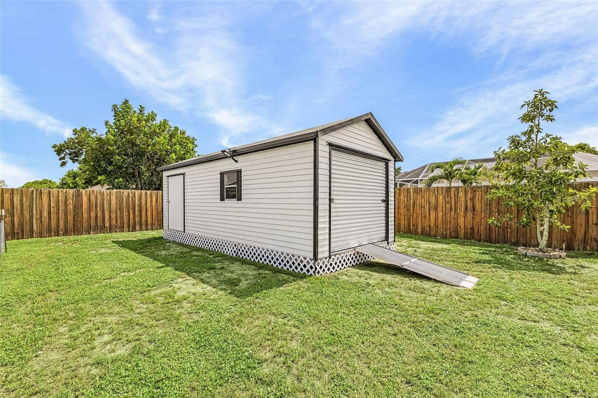 3242 CARDIFF ST — photo 22 of 25
