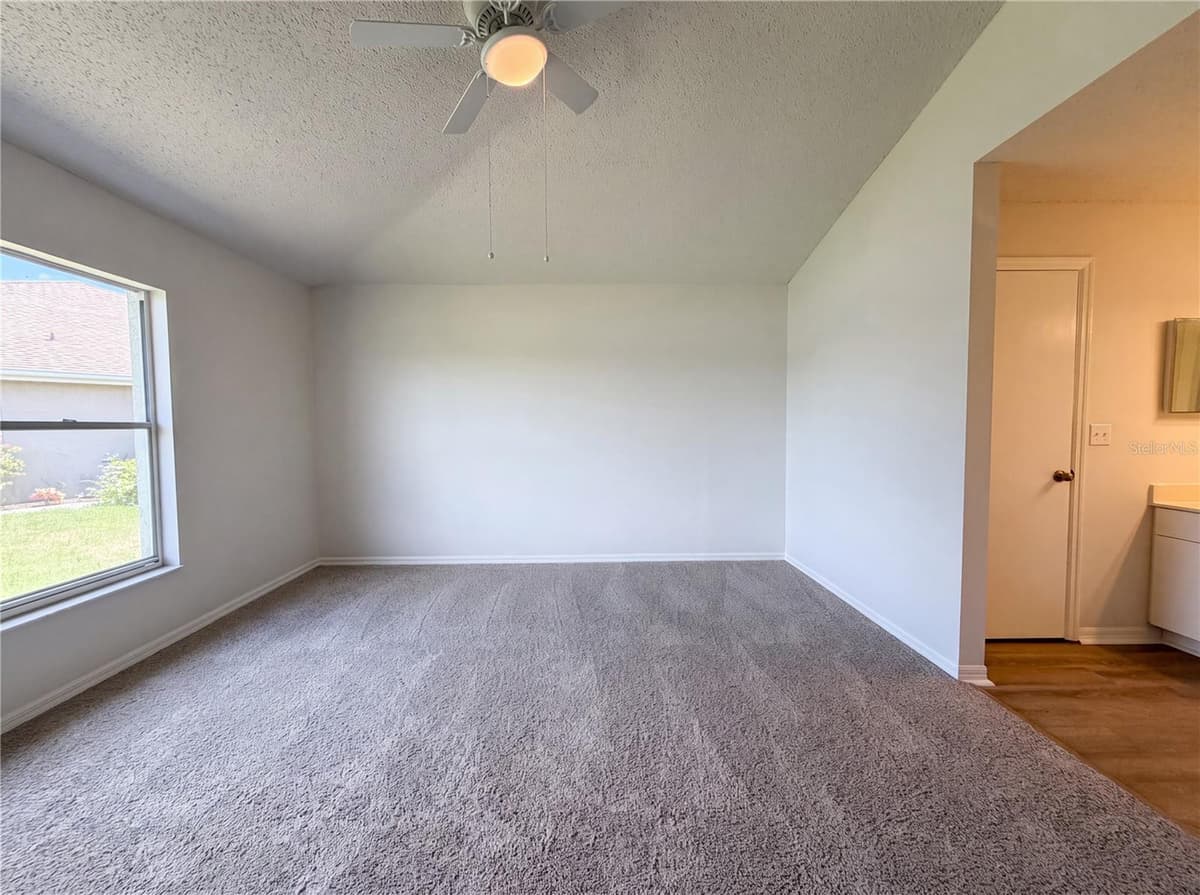 923 OXFORD PARK DRIVE — photo 10 of 25