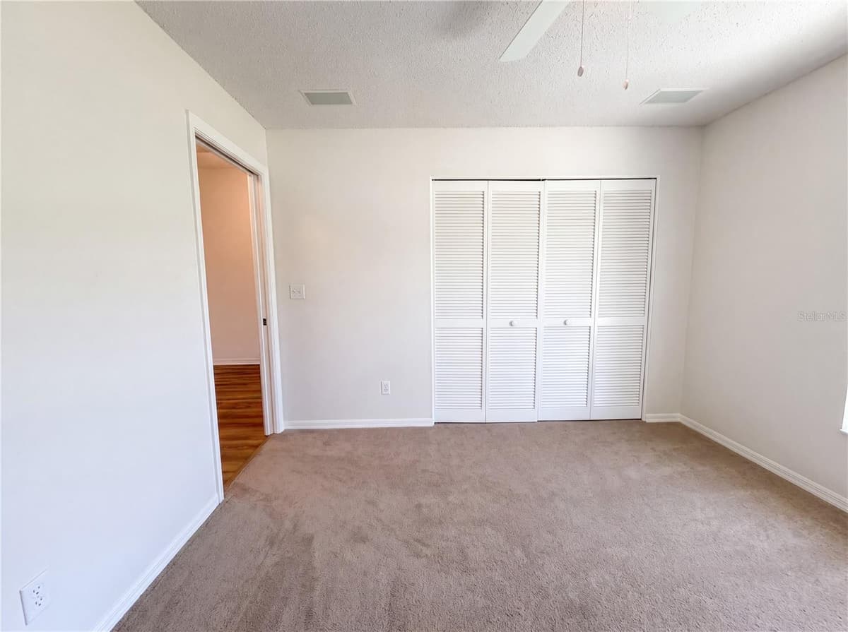 923 OXFORD PARK DRIVE — photo 15 of 25