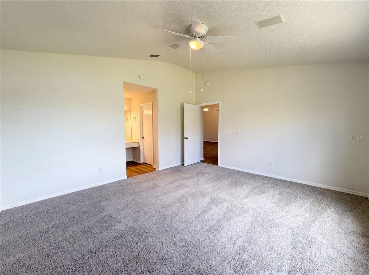 923 OXFORD PARK DRIVE — photo 12 of 25