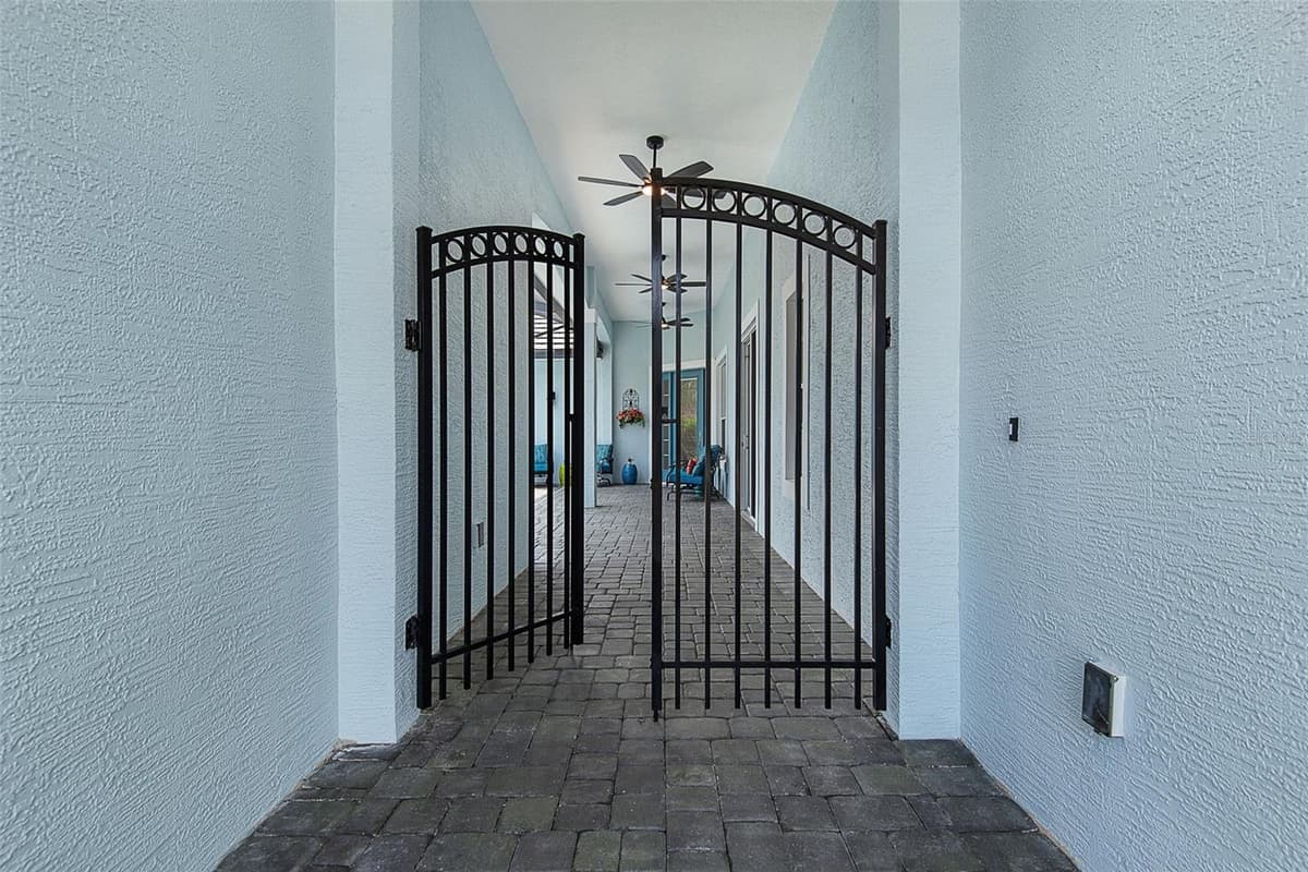 27 LONGVIEW WAY — photo 100 of 100