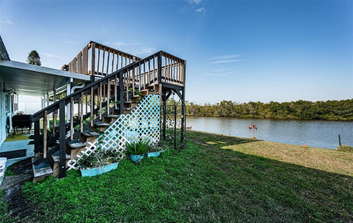 3627 GRAYTON DRIVE — photo 40 of 61