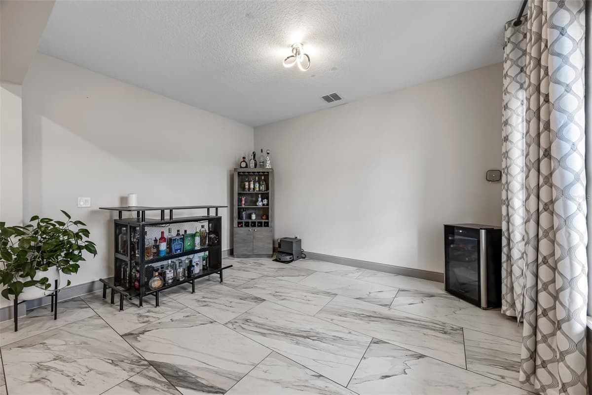 1260 BRISTOL OAKS WAY — photo 5 of 46
