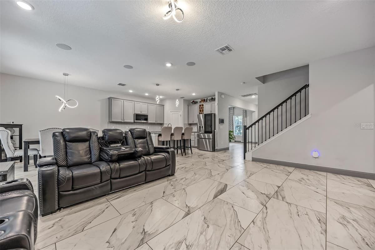 1260 BRISTOL OAKS WAY — photo 17 of 46