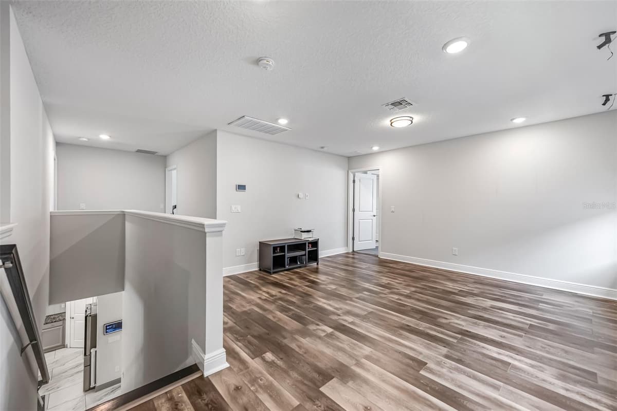 1260 BRISTOL OAKS WAY — photo 18 of 46