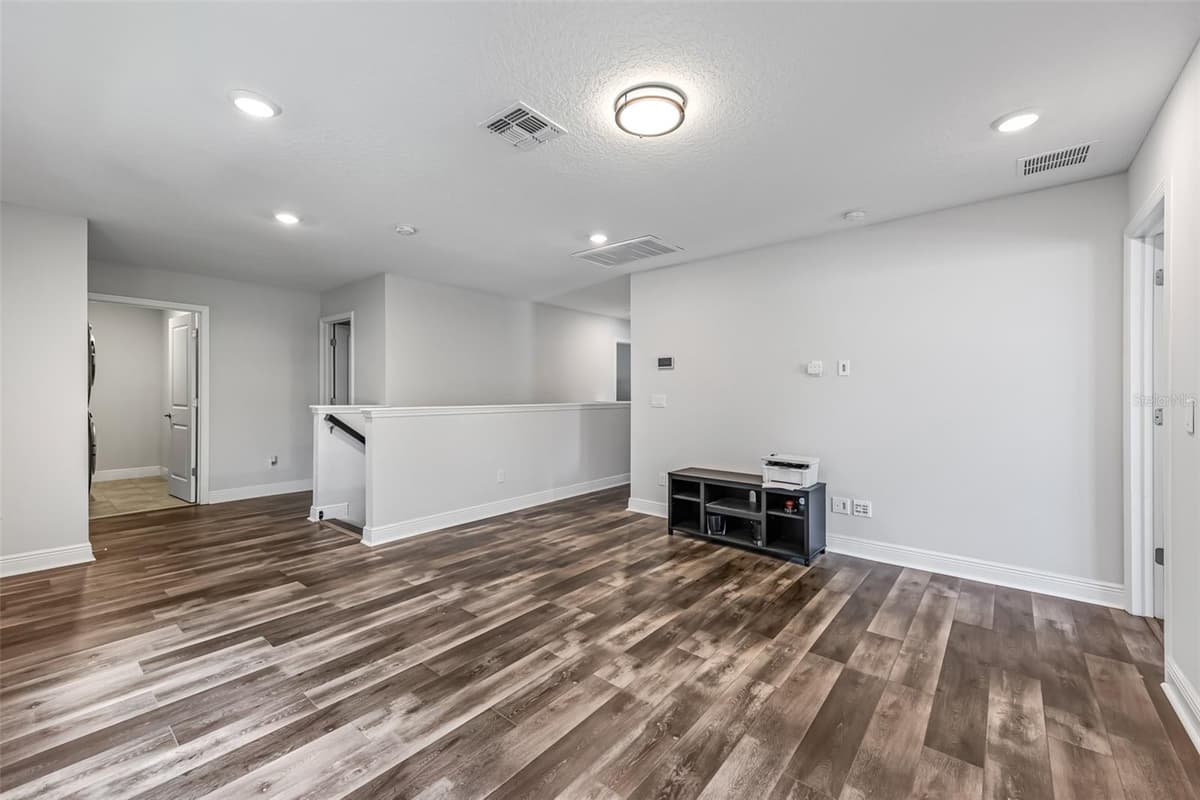 1260 BRISTOL OAKS WAY — photo 19 of 46