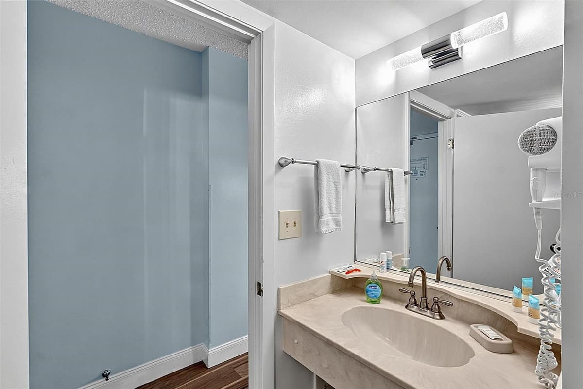 1909 ATLANTIC AVENUE — photo 13 of 23