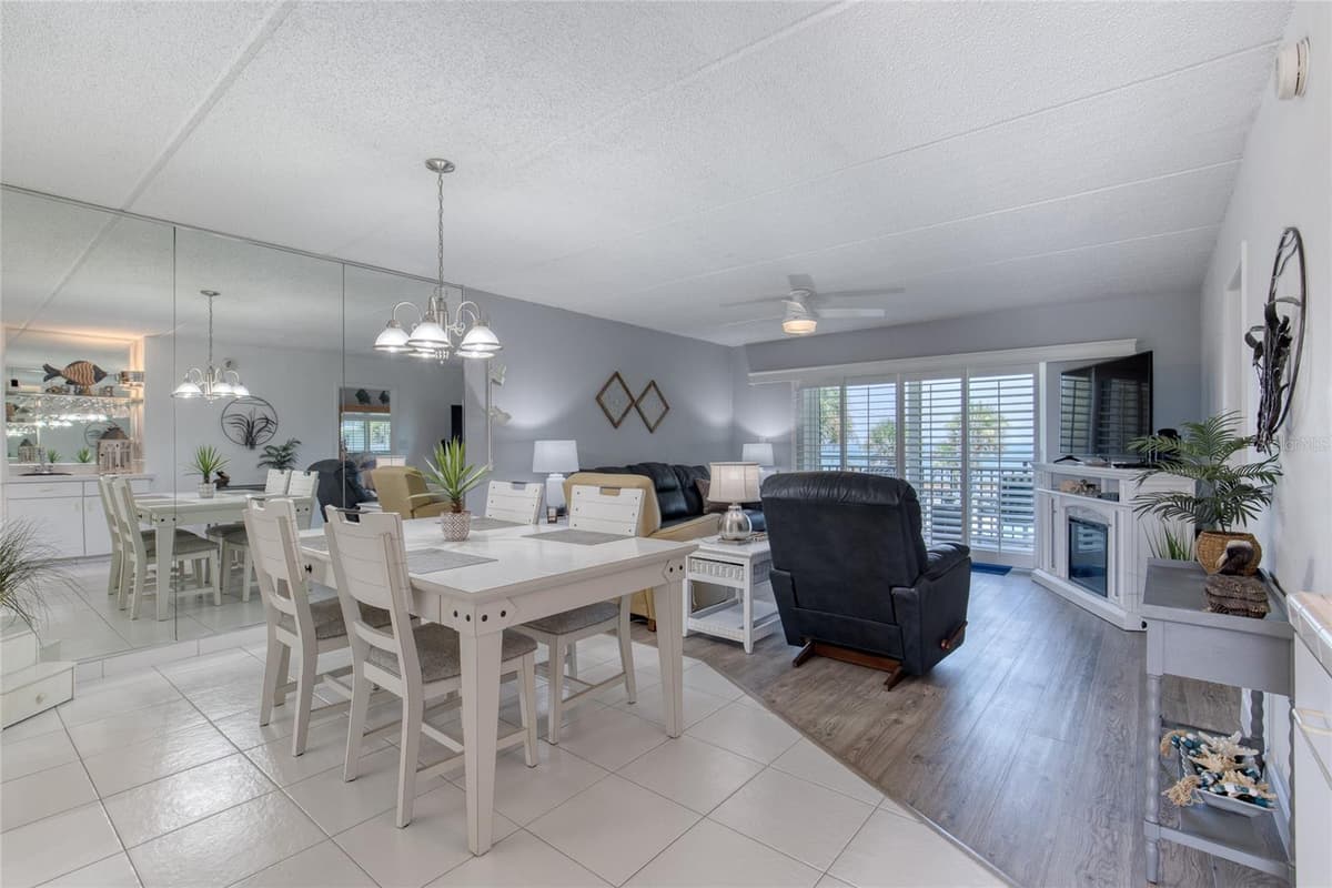 2290 OCEAN SHORE BOULEVARD — photo 23 of 56