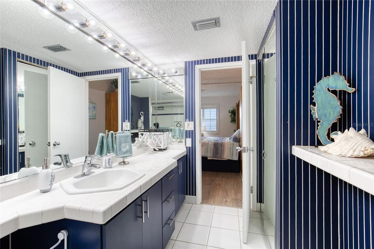 2290 OCEAN SHORE BOULEVARD — photo 34 of 56