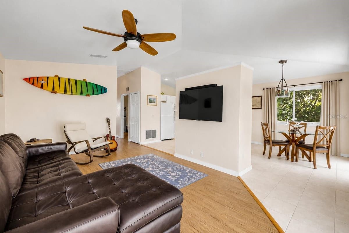 2722 ANNETTE STREET — photo 8 of 30
