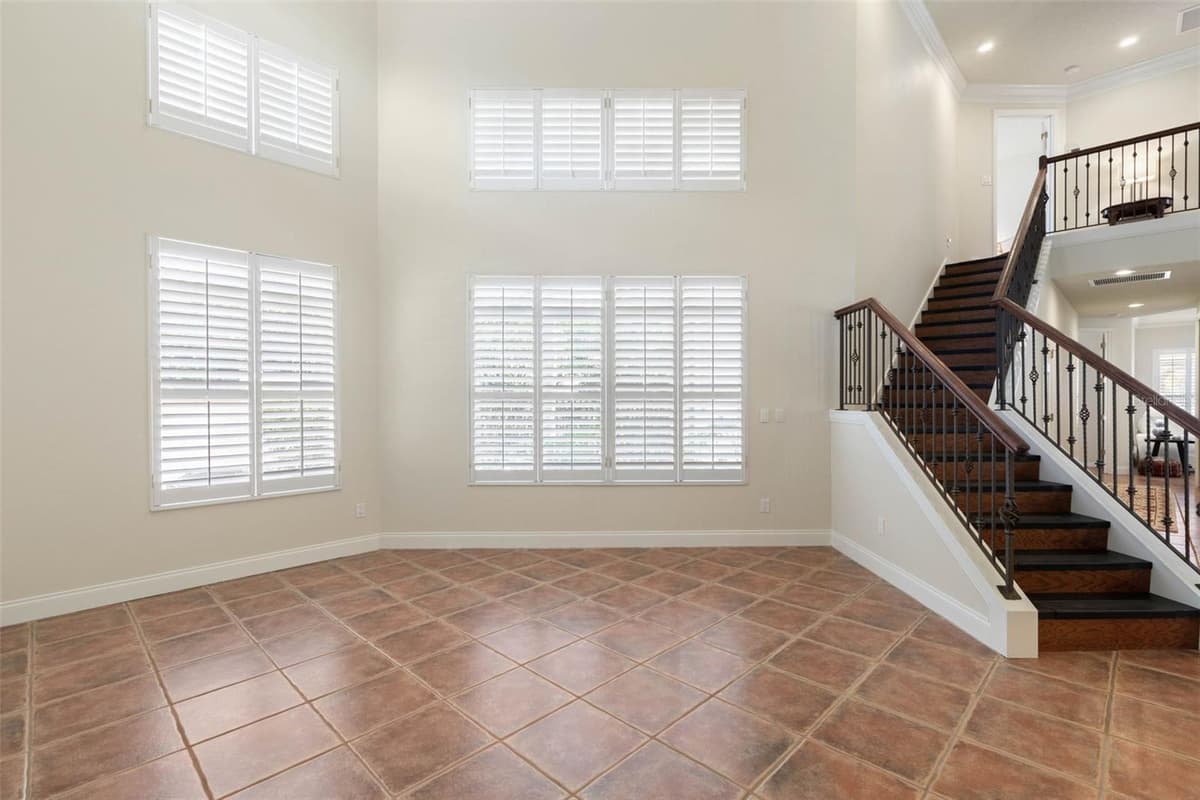 6 MONTERREY DRIVE — photo 6 of 84
