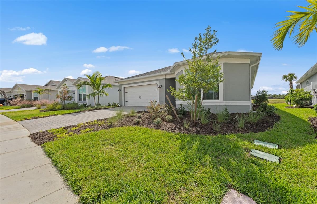 16335 LILLY ELAINE WAY — photo 4 of 31