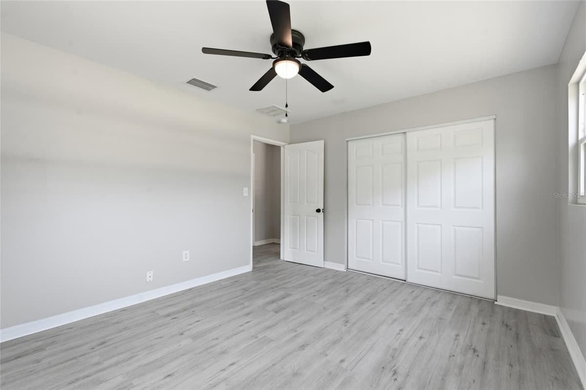 7100 13TH STREET — photo 16 of 33