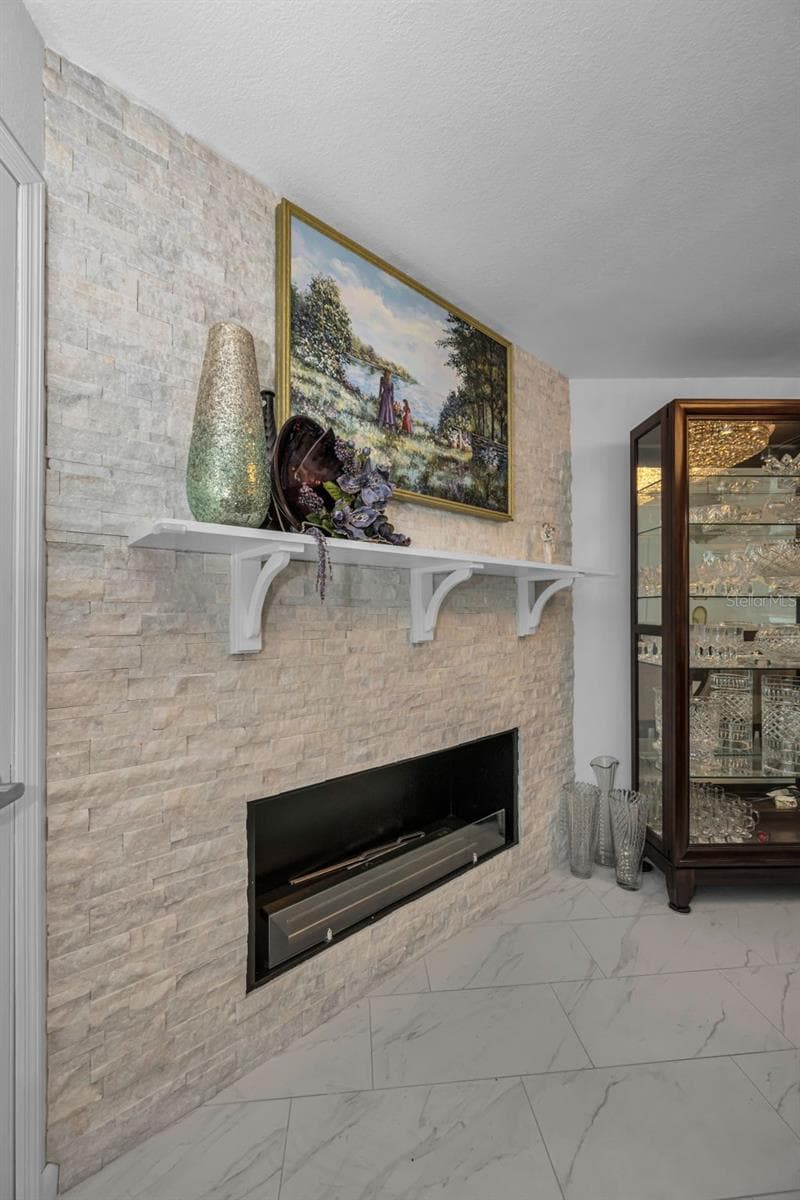 433 PAULA DRIVE — photo 26 of 70