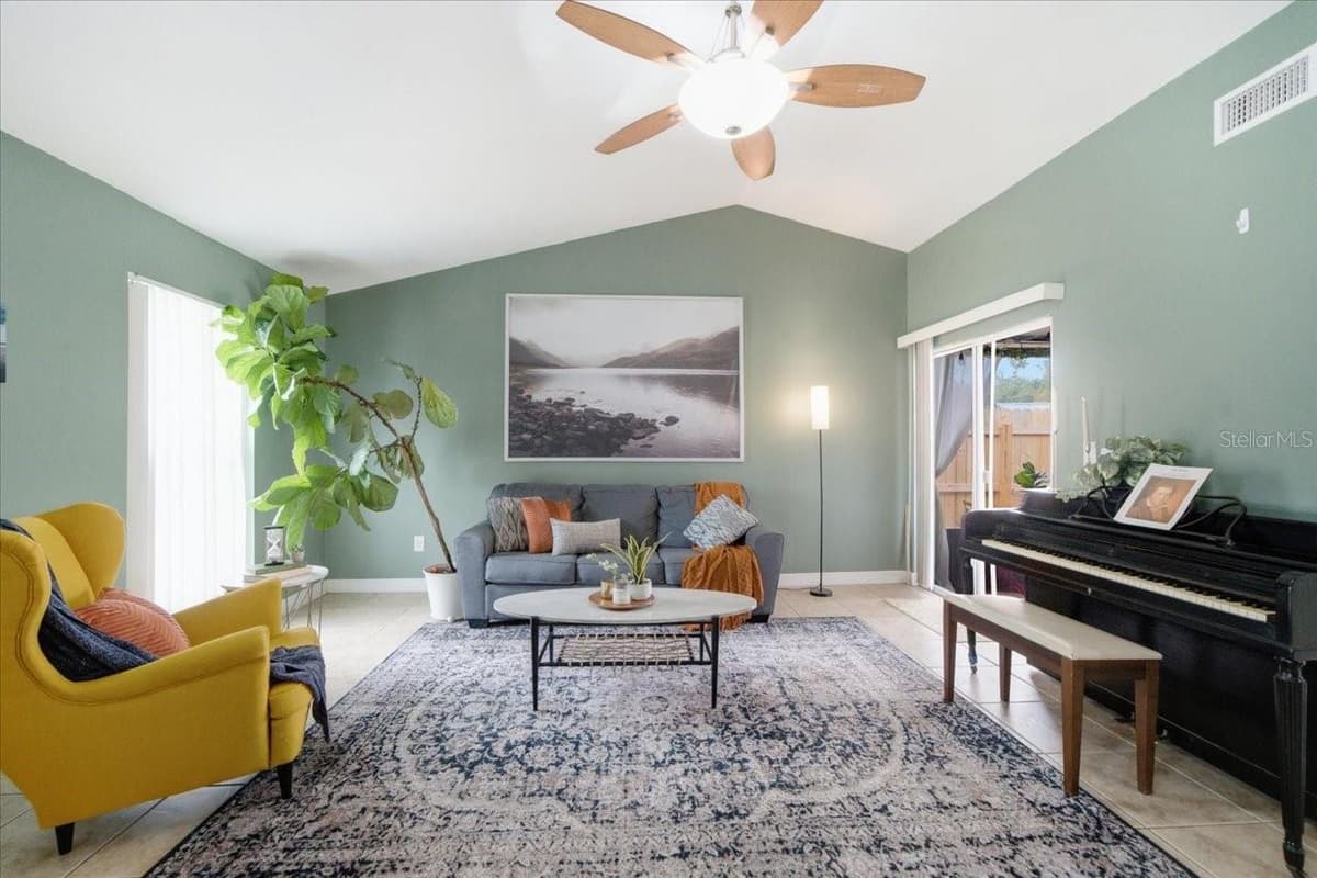 8304 RIVERBOAT DRIVE — photo 4 of 35