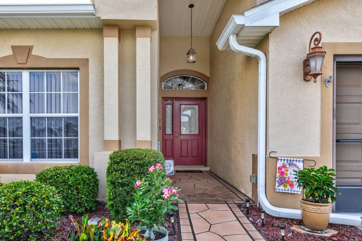 5615 CELEBRATION WAY — photo 3 of 43