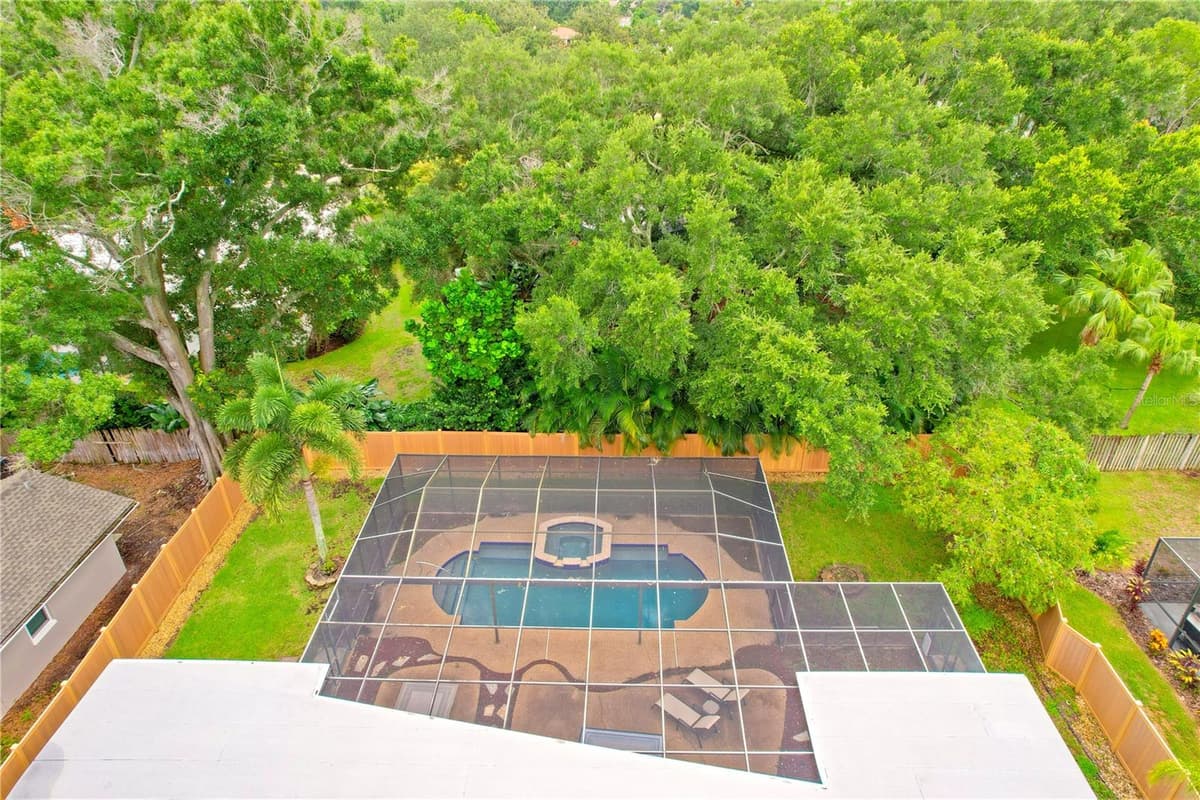 2767 WESTCHESTER DRIVE — photo 45 of 57
