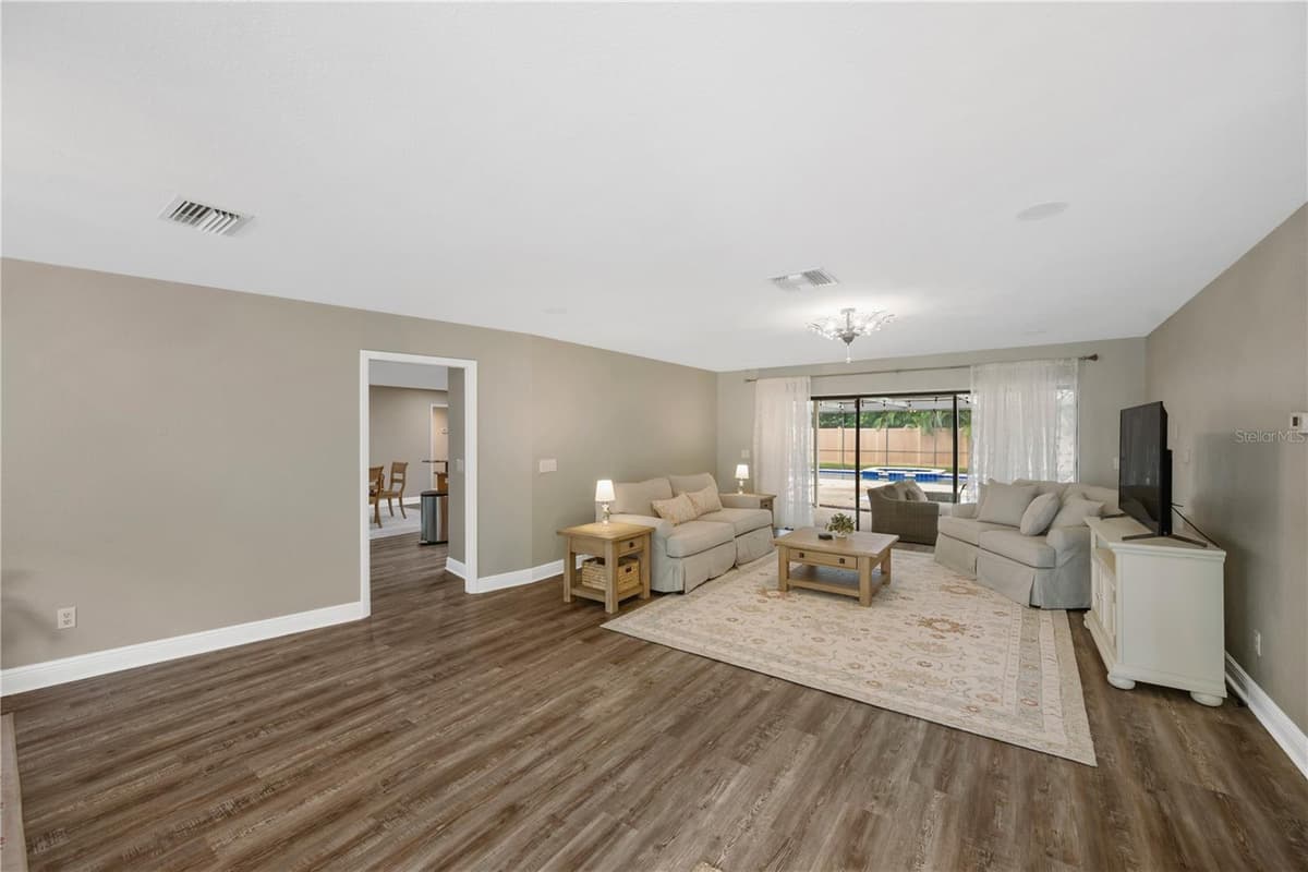 2767 WESTCHESTER DRIVE — photo 11 of 57