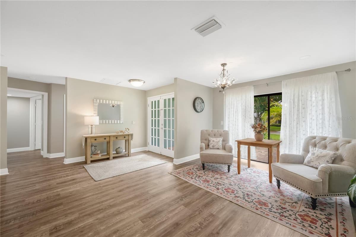 2767 WESTCHESTER DRIVE — photo 8 of 57