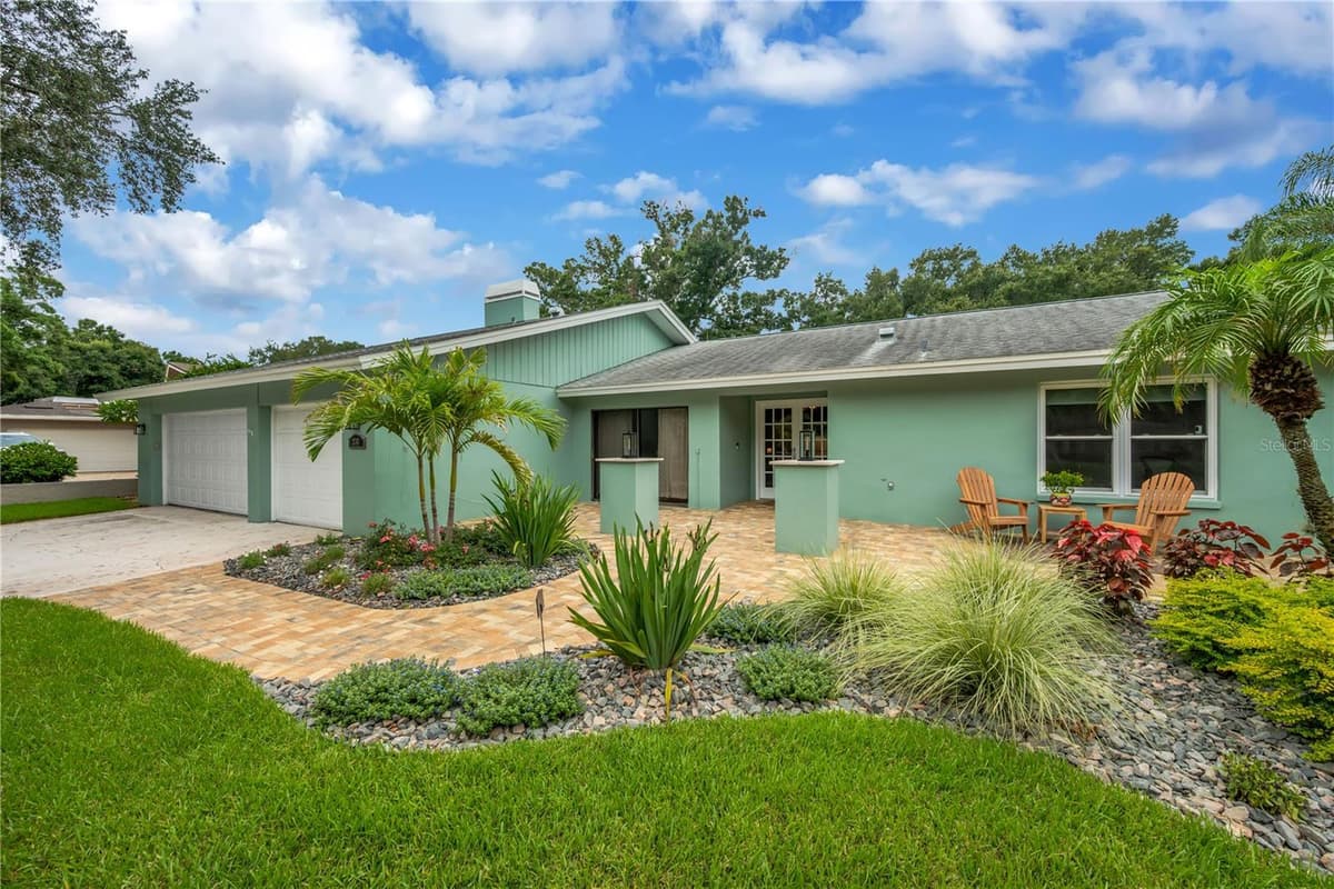 2767 WESTCHESTER DRIVE — photo 3 of 57
