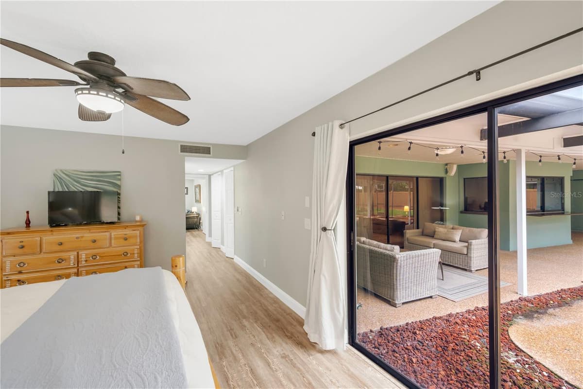 2767 WESTCHESTER DRIVE — photo 40 of 57