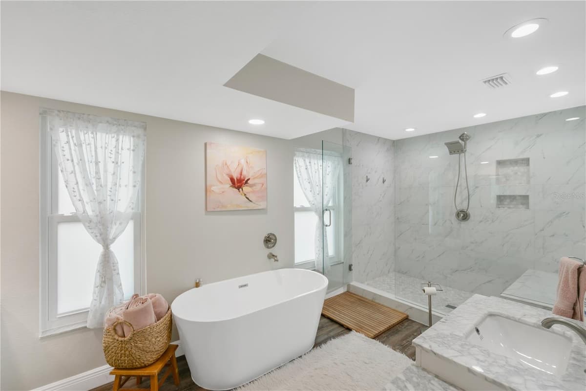 2767 WESTCHESTER DRIVE — photo 37 of 57