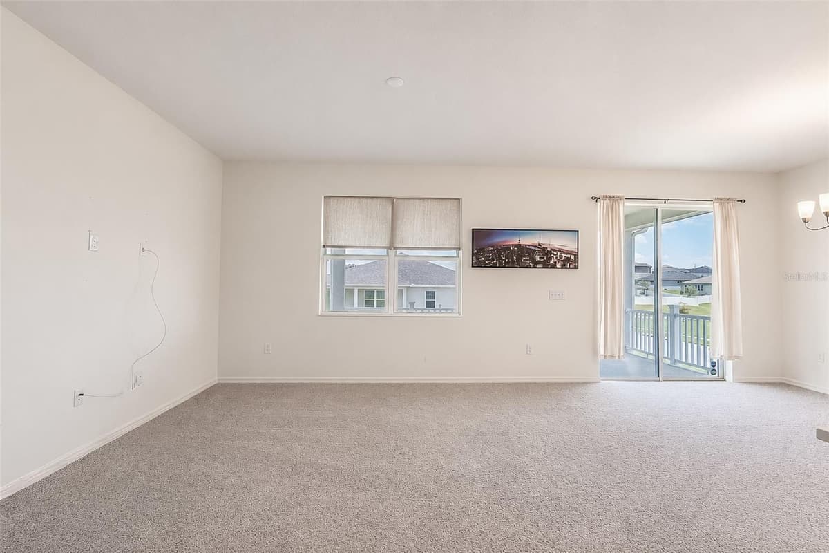 3349 PINK OLEANDER AVENUE — photo 13 of 36
