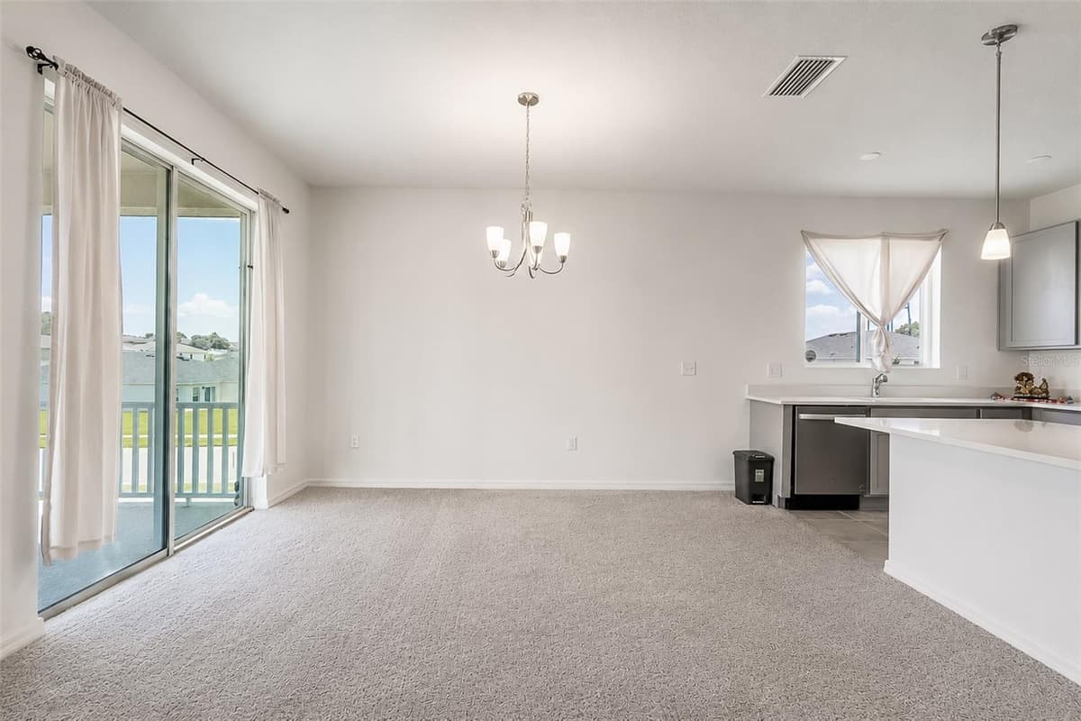 3349 PINK OLEANDER AVENUE — photo 9 of 36