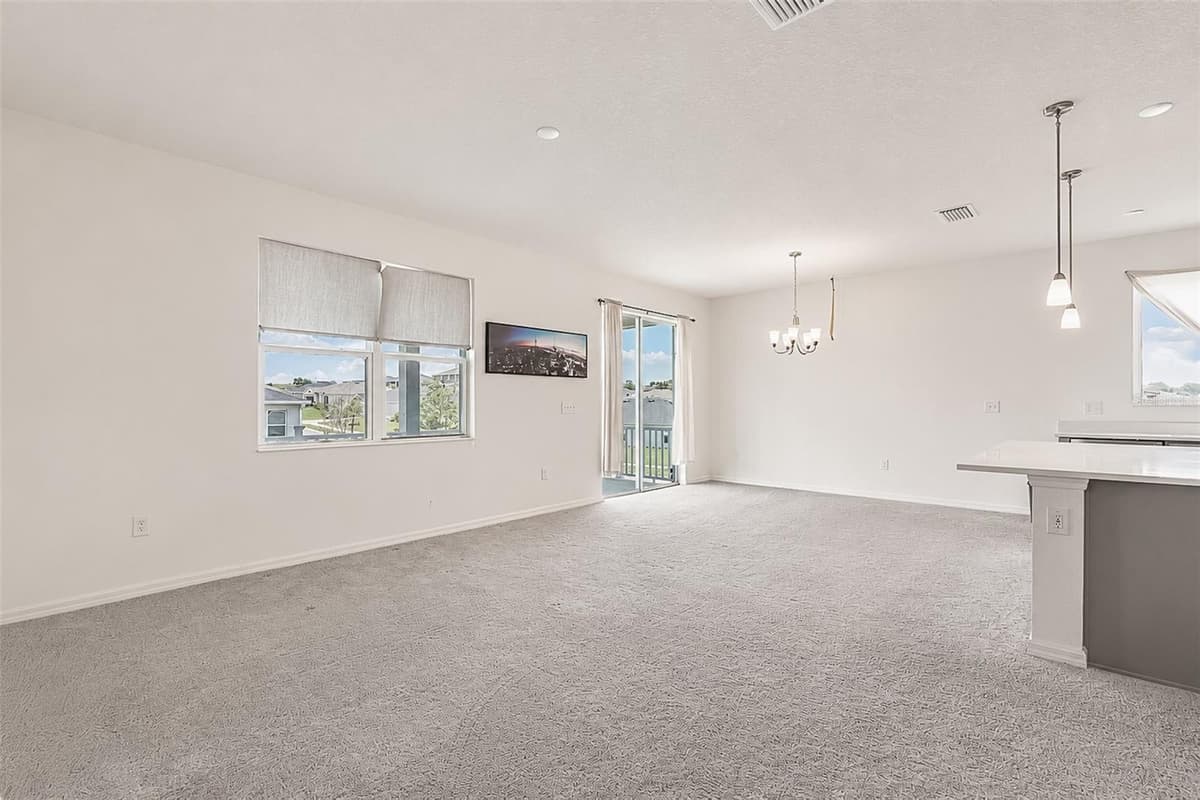 3349 PINK OLEANDER AVENUE — photo 12 of 36