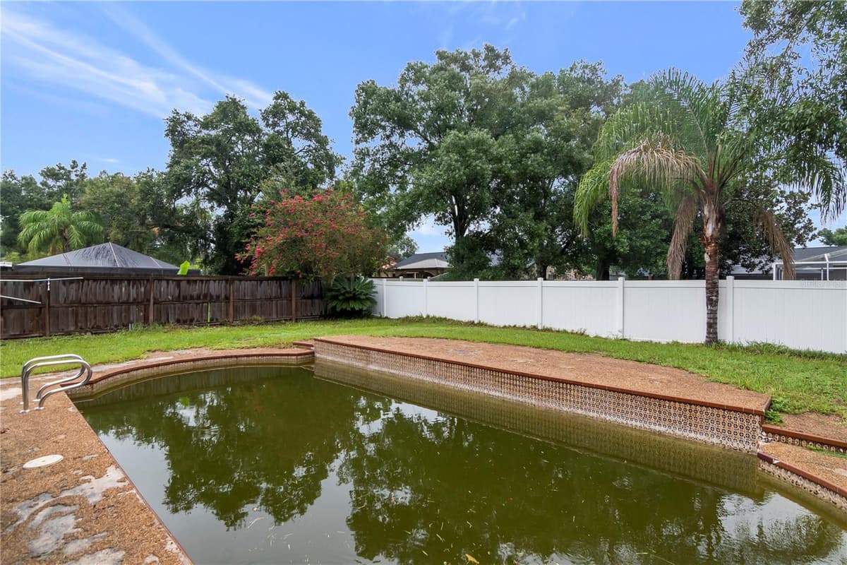 13613 OLD FARM DRIVE — photo 27 of 30
