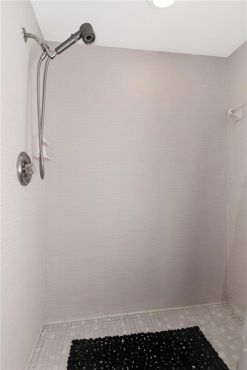 13613 OLD FARM DRIVE — photo 22 of 30
