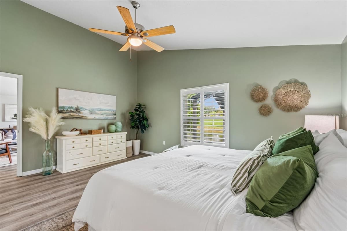 23450 CHERBOURG LOOP — photo 45 of 66