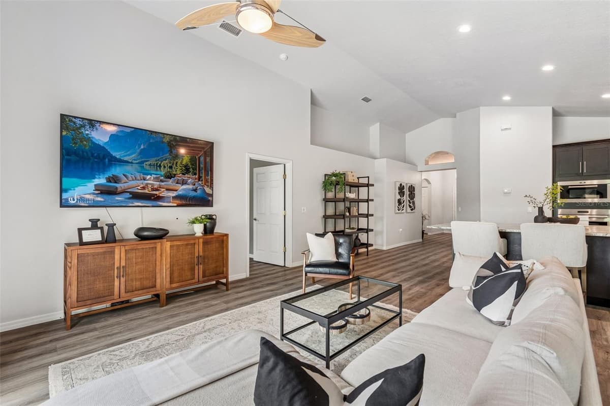 23450 CHERBOURG LOOP — photo 42 of 66