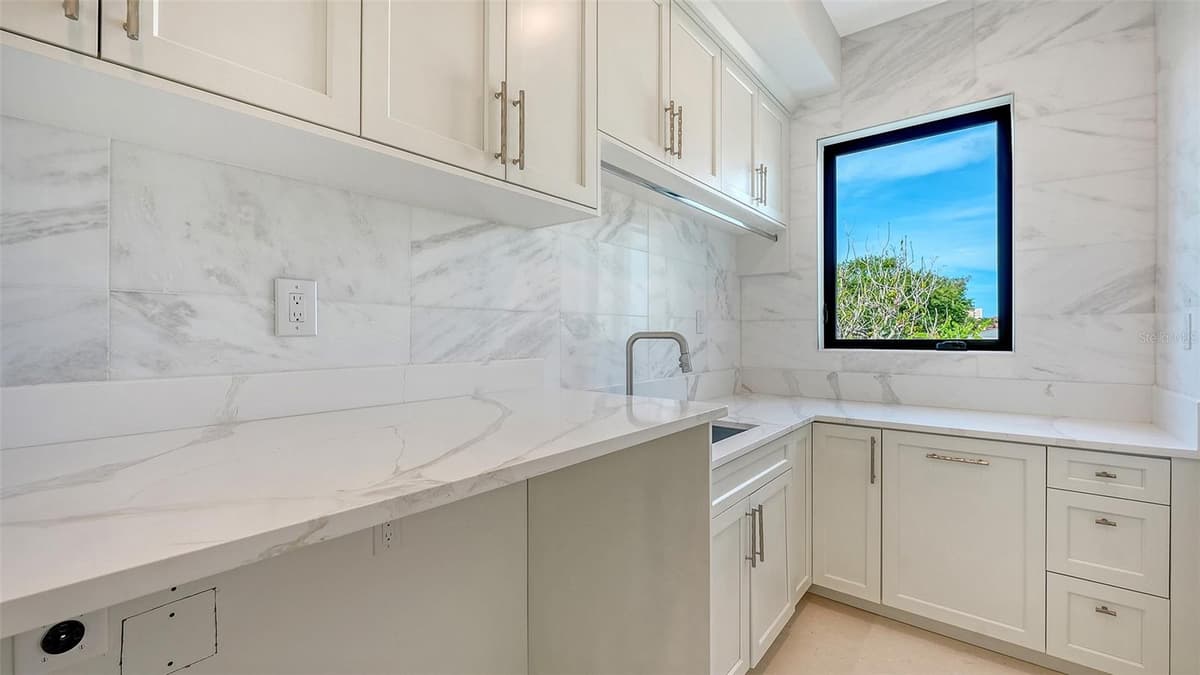 1516 RIDGEWOOD LANE — photo 53 of 91