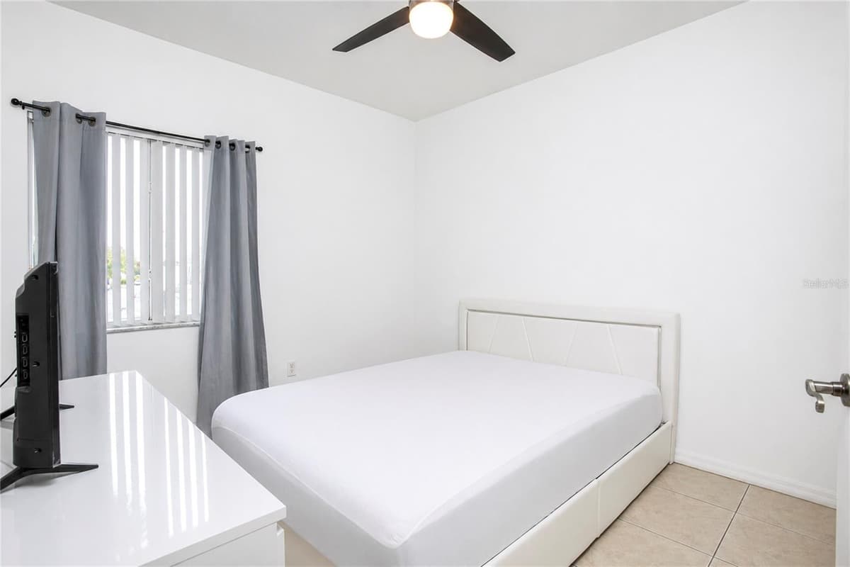 508 VILLA DEL SOL CIRCLE — photo 14 of 16