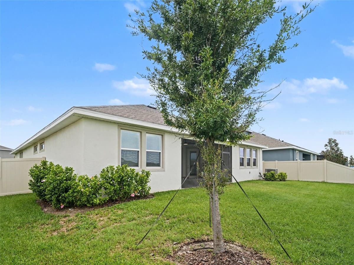 7474 SEA MANATEE STREET — photo 32 of 33