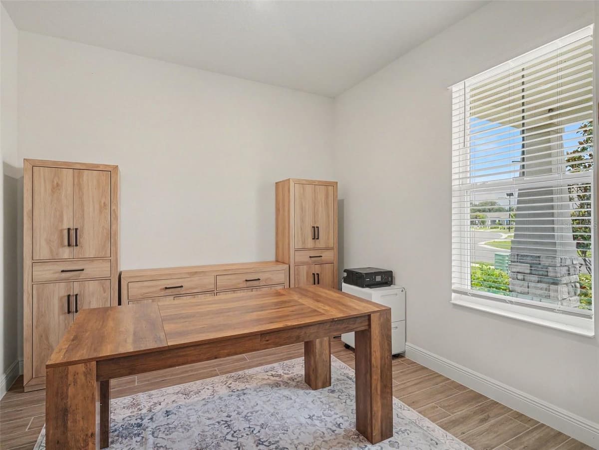 7474 SEA MANATEE STREET — photo 16 of 33
