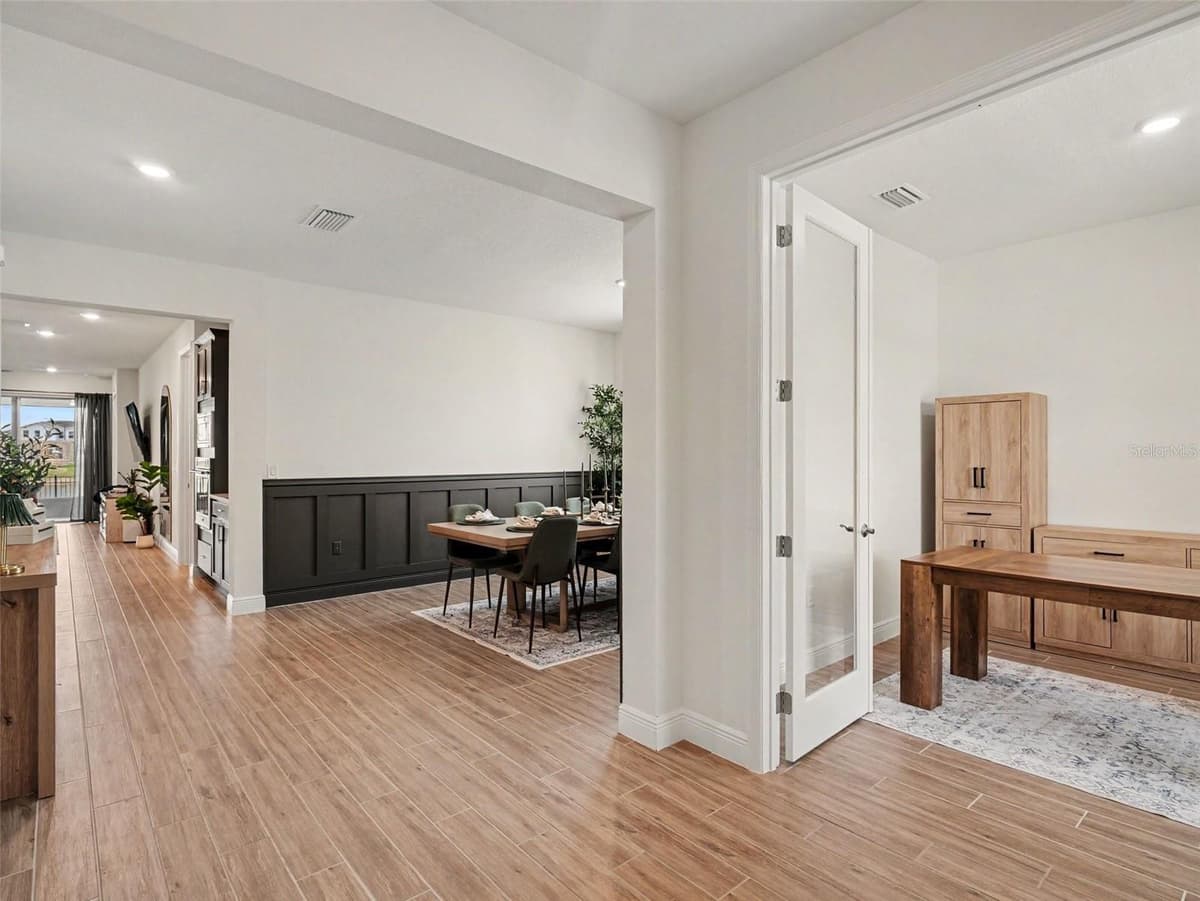 7474 SEA MANATEE STREET — photo 8 of 33