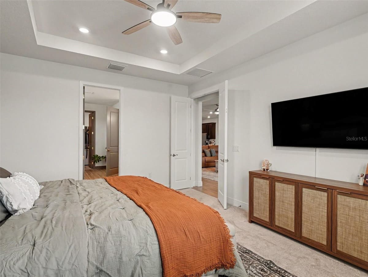 7474 SEA MANATEE STREET — photo 19 of 33