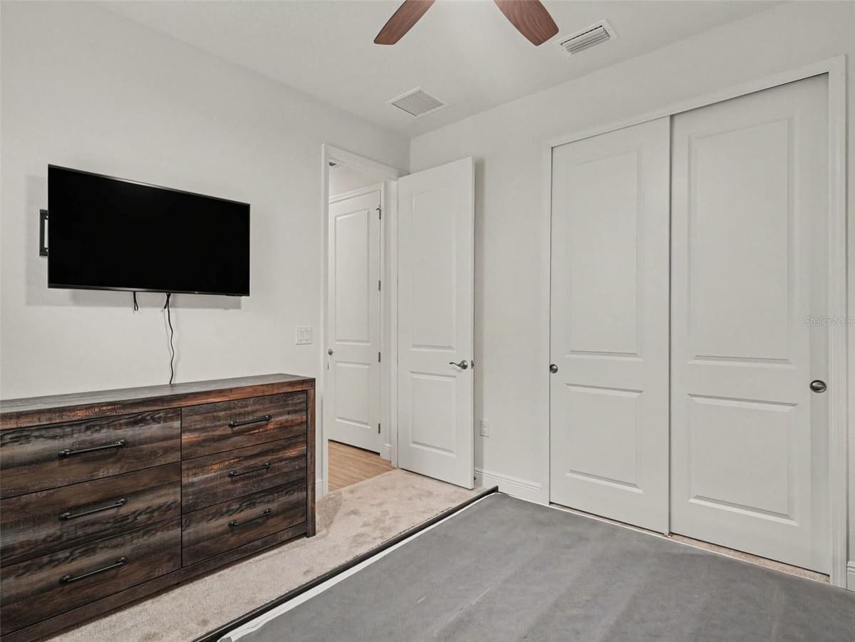 7474 SEA MANATEE STREET — photo 26 of 33