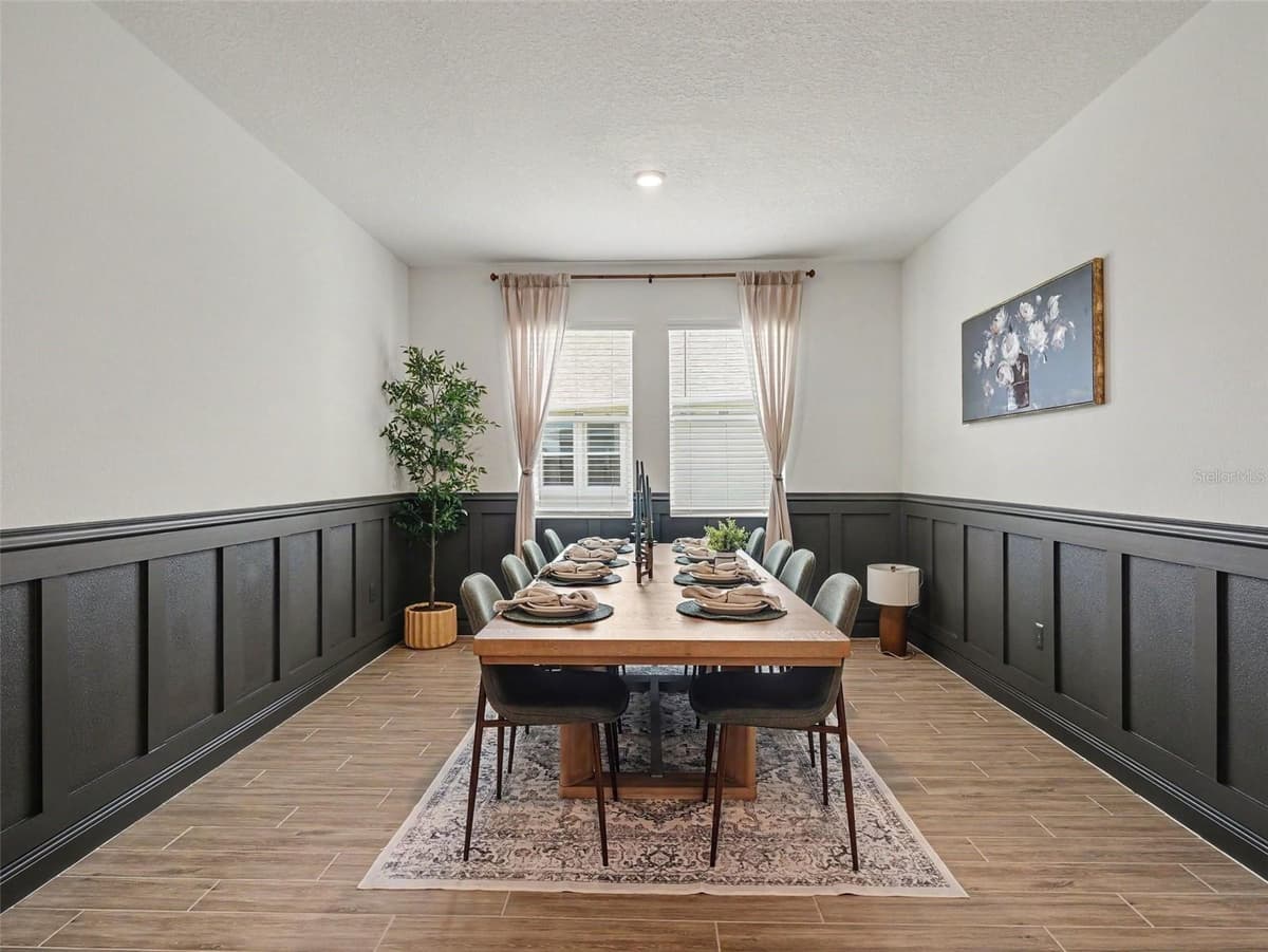 7474 SEA MANATEE STREET — photo 4 of 33