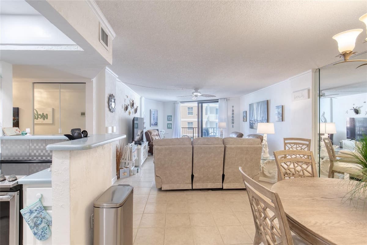 1415 OCEAN SHORE BOULEVARD — photo 17 of 66