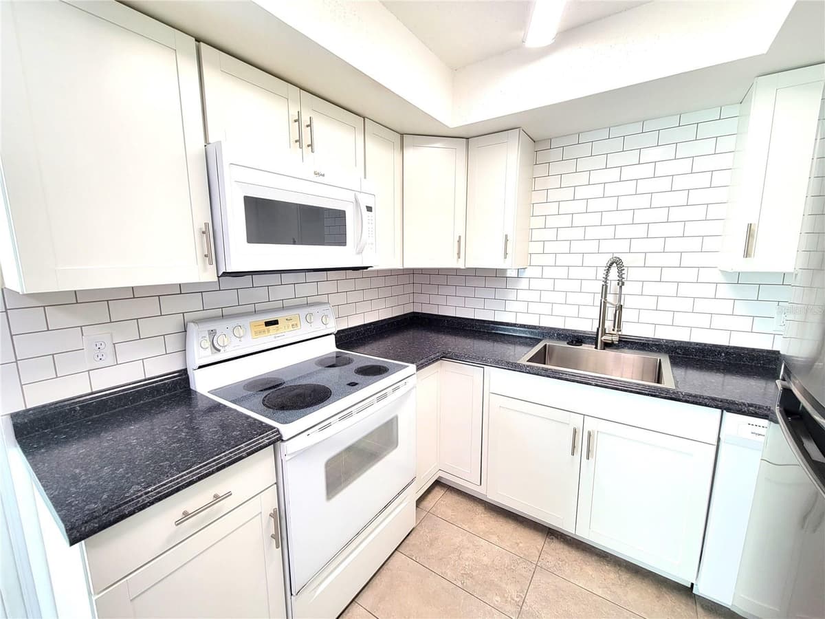 14196 JEFF ROAD — photo 58 of 76