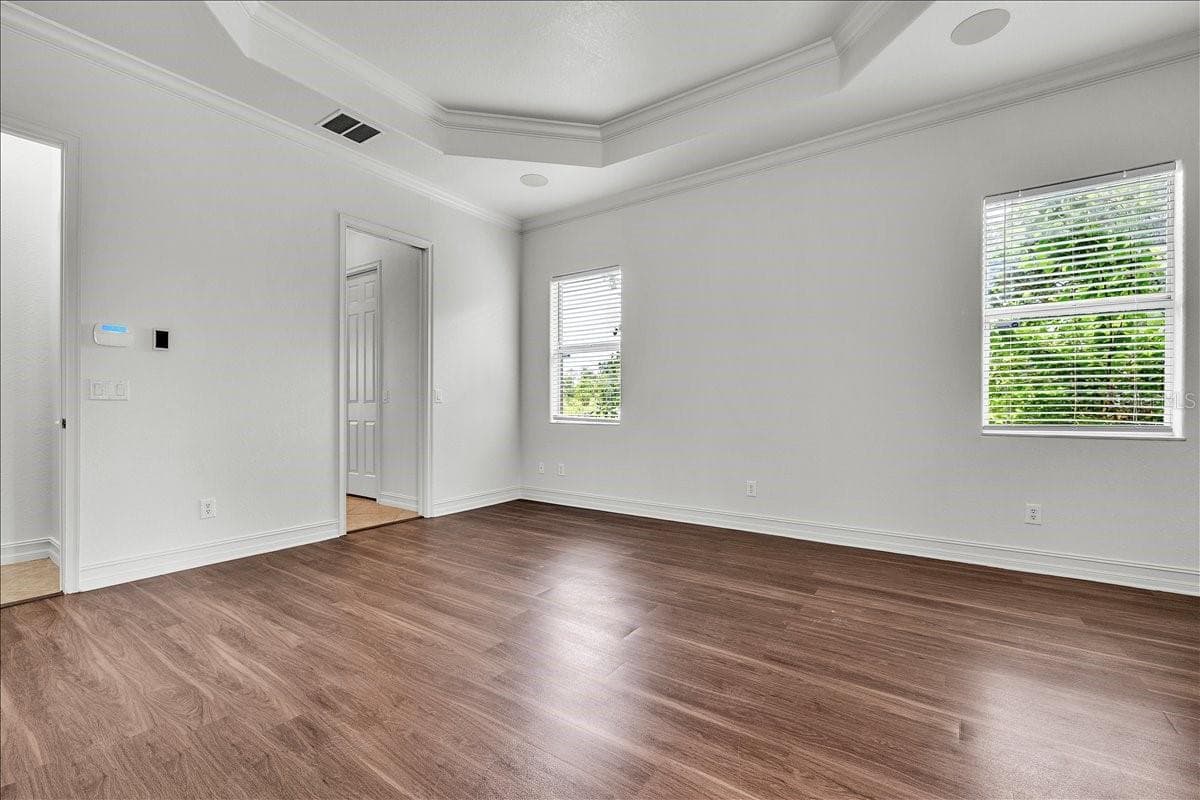 2441 STAVER STREET — photo 21 of 47