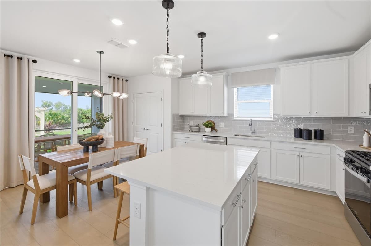 805 BALLEBY TRAIL — photo 5 of 19