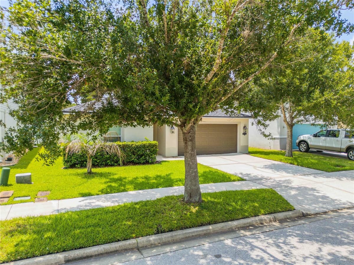 550 AEOLIAN DRIVE — photo 4 of 59