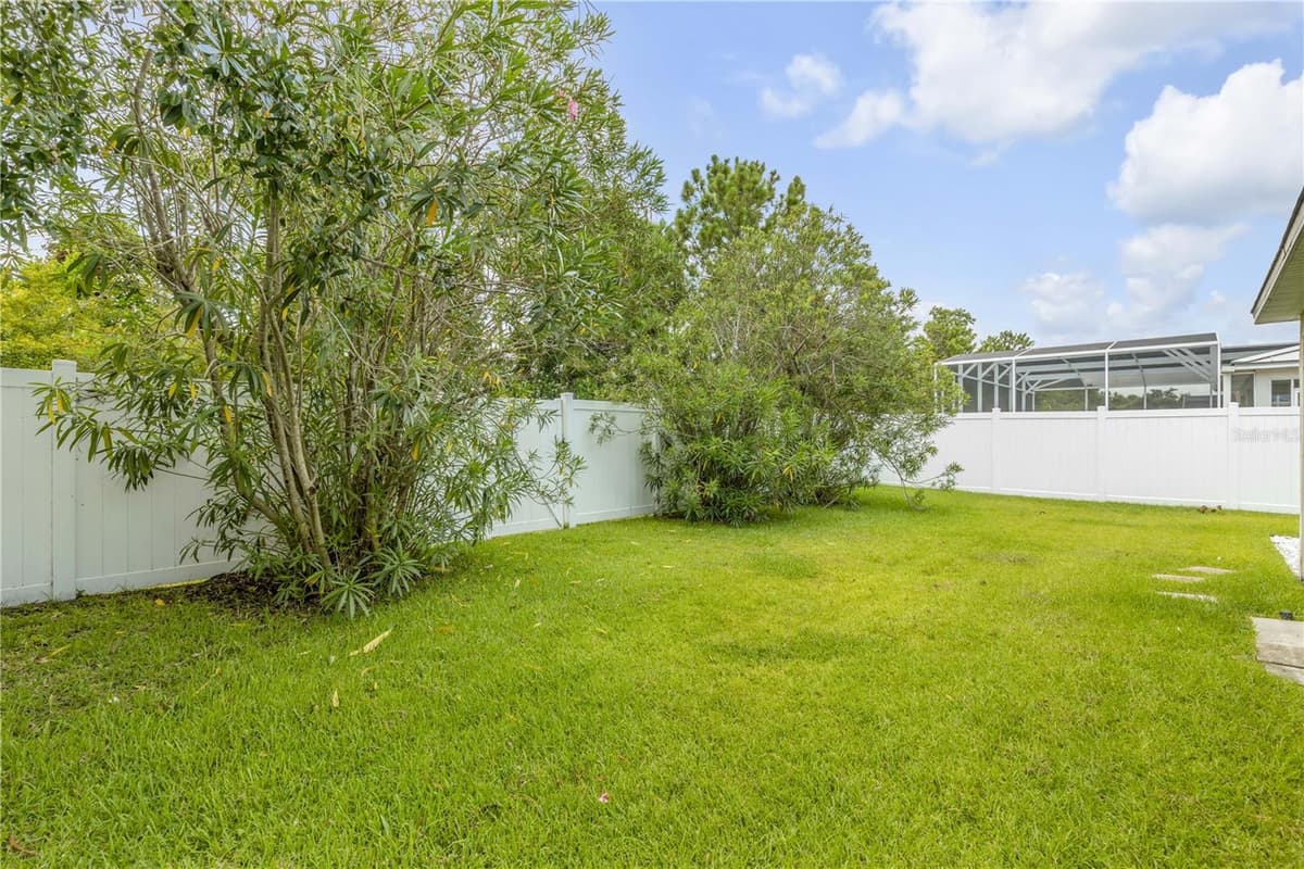 550 AEOLIAN DRIVE — photo 41 of 59