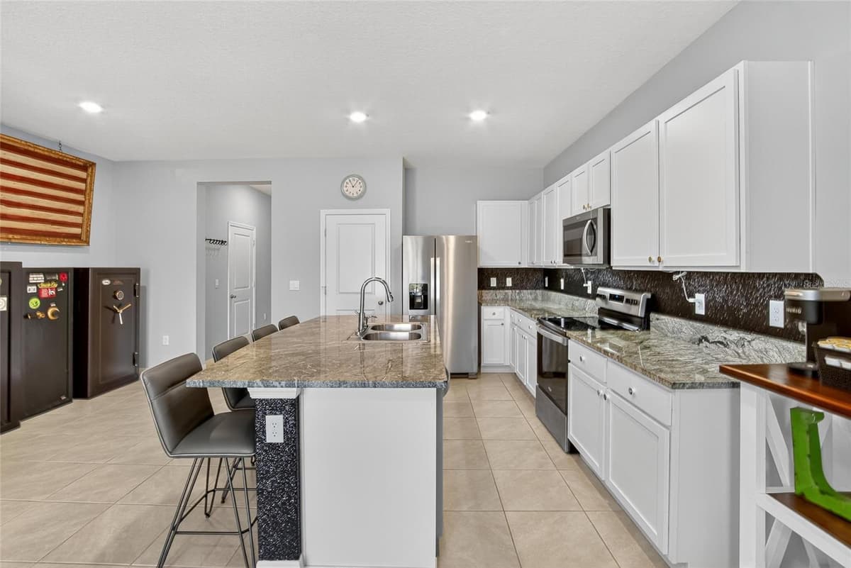 5055 CAPTAIN DAVIS DRIVE — photo 6 of 63